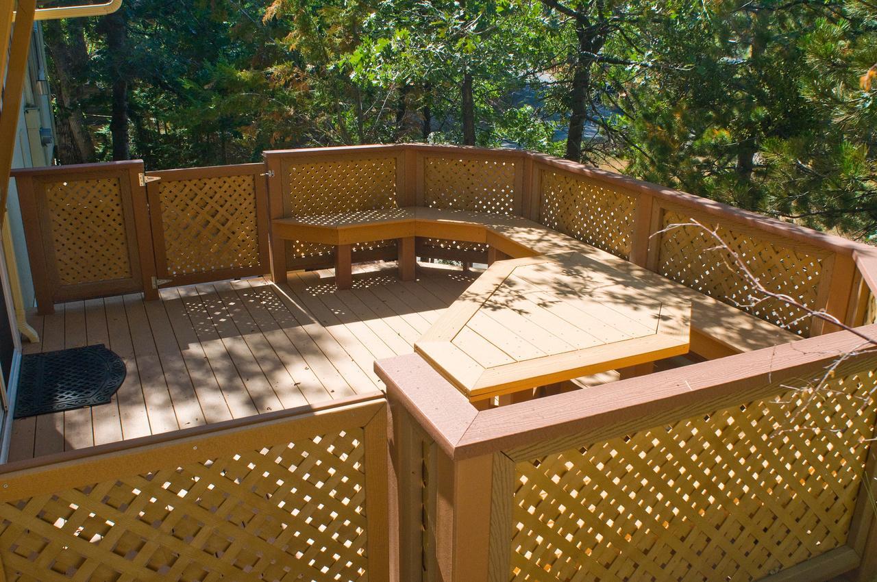 Giant Oaks Lodge Running Springs Екстериор снимка