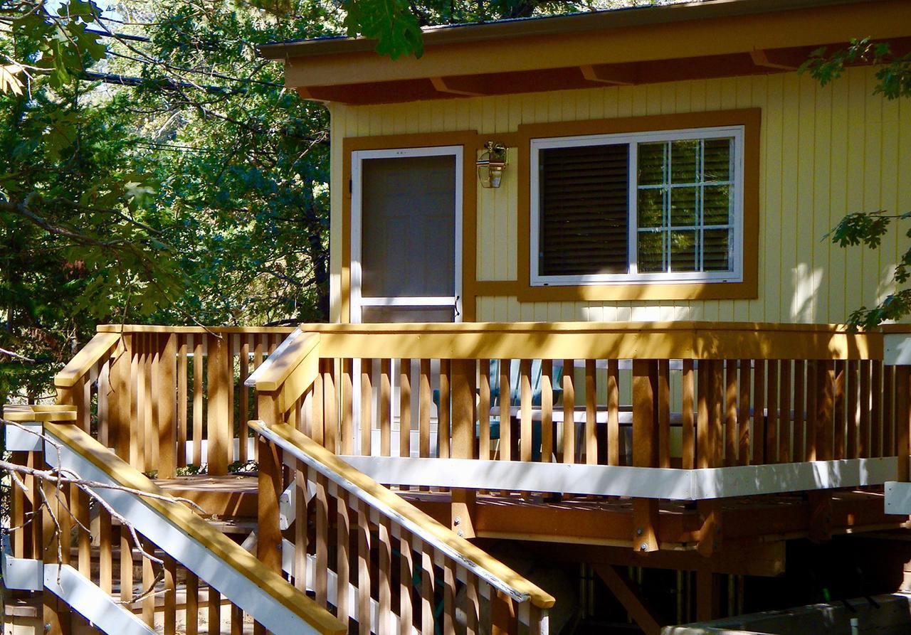 Giant Oaks Lodge Running Springs Екстериор снимка